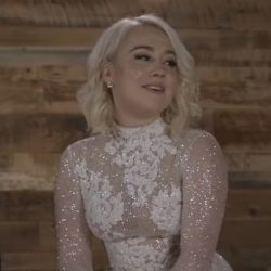 Exclusive Premiere: Watch RaeLynn Unleash “WildHorse” Backstage at the Opry Lounge